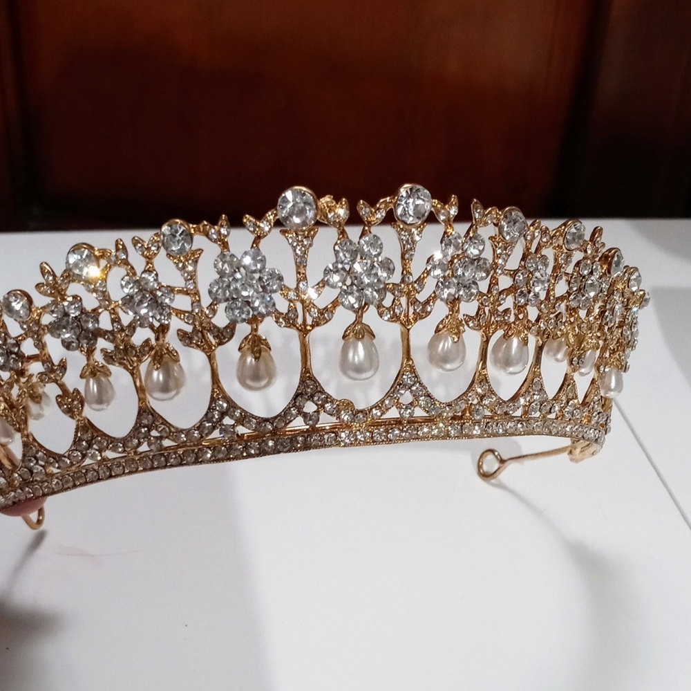 Queen Tiara